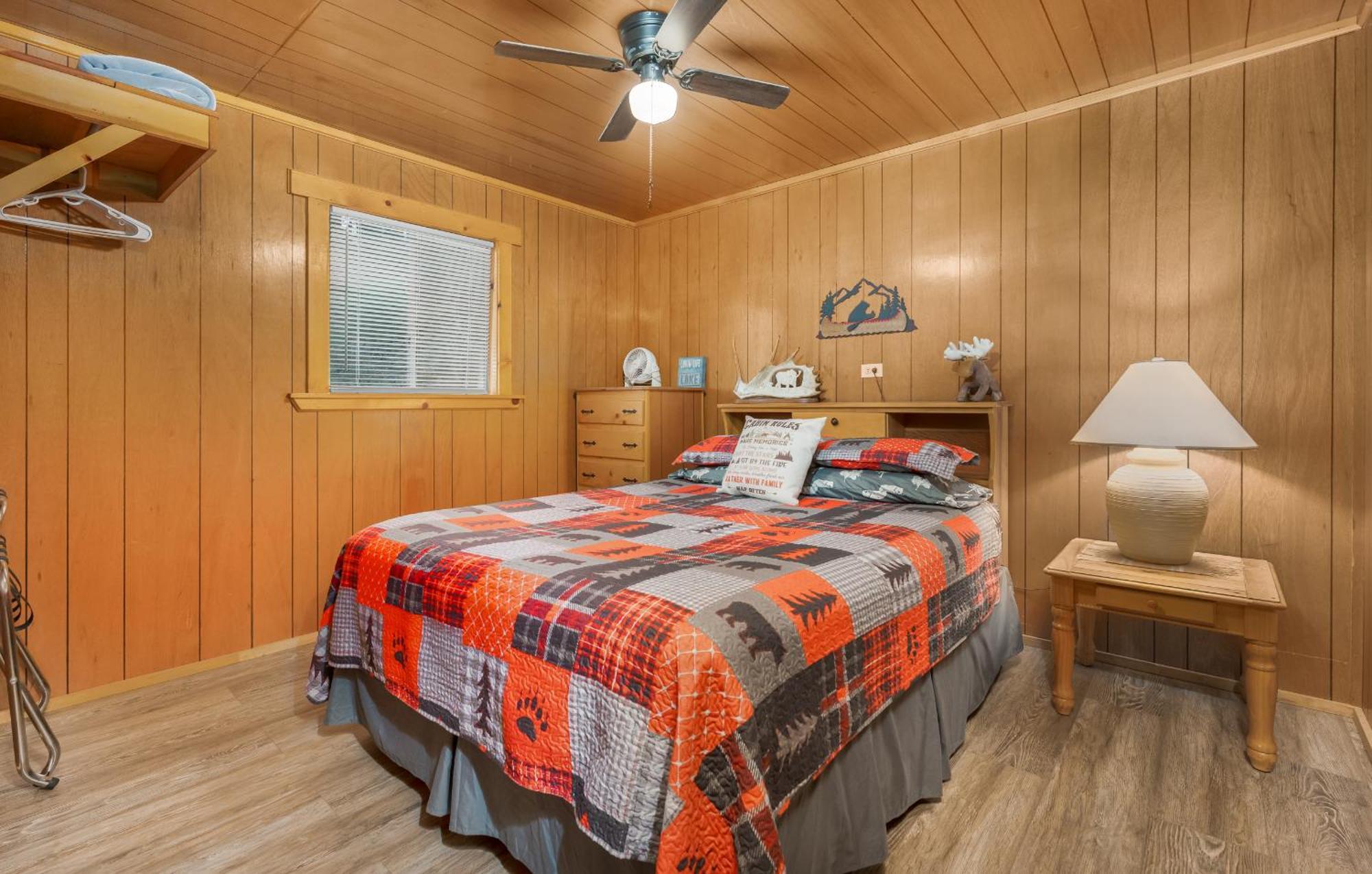 Bear Paw Lodge & Vacation Homes Vallecito エクステリア 写真