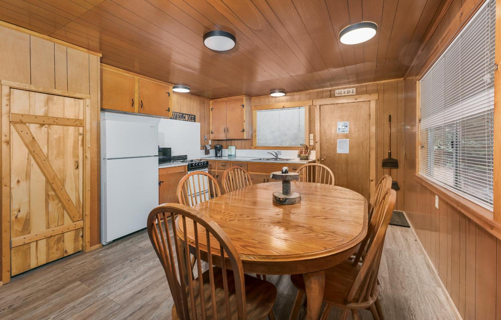 Bear Paw Lodge & Vacation Homes Vallecito エクステリア 写真