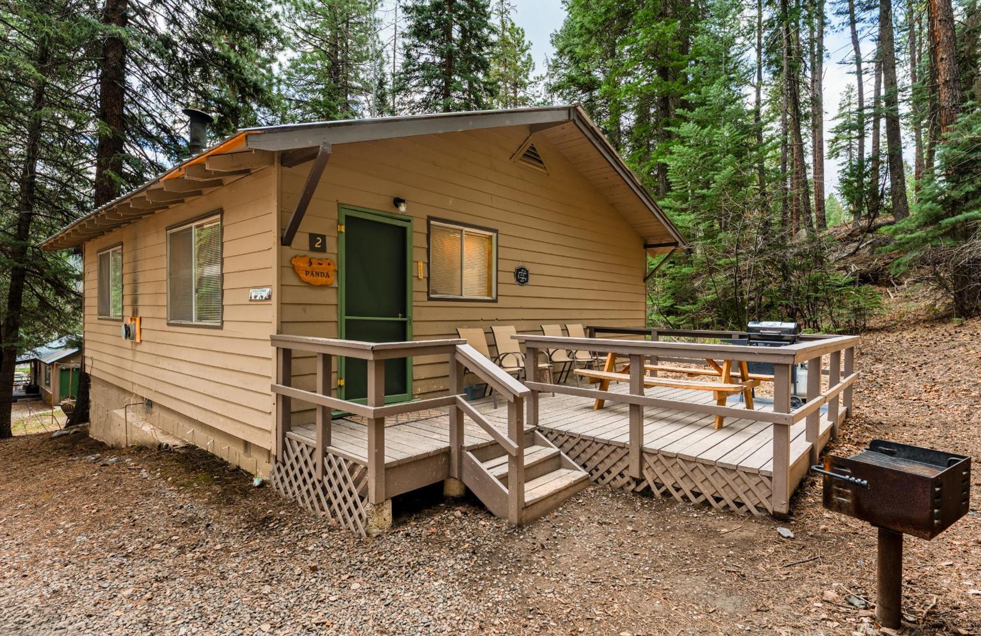 Bear Paw Lodge & Vacation Homes Vallecito エクステリア 写真