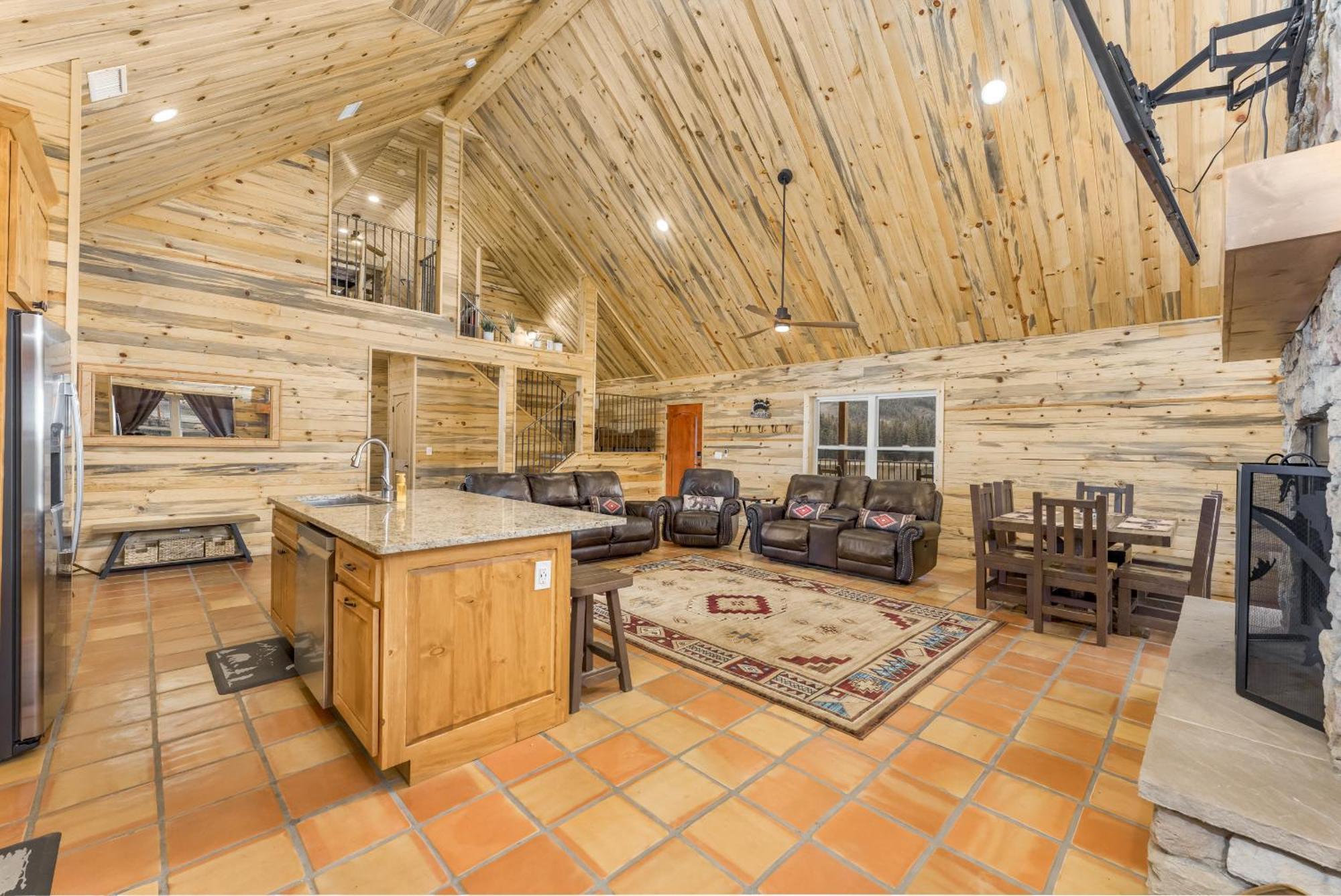 Bear Paw Lodge & Vacation Homes Vallecito エクステリア 写真