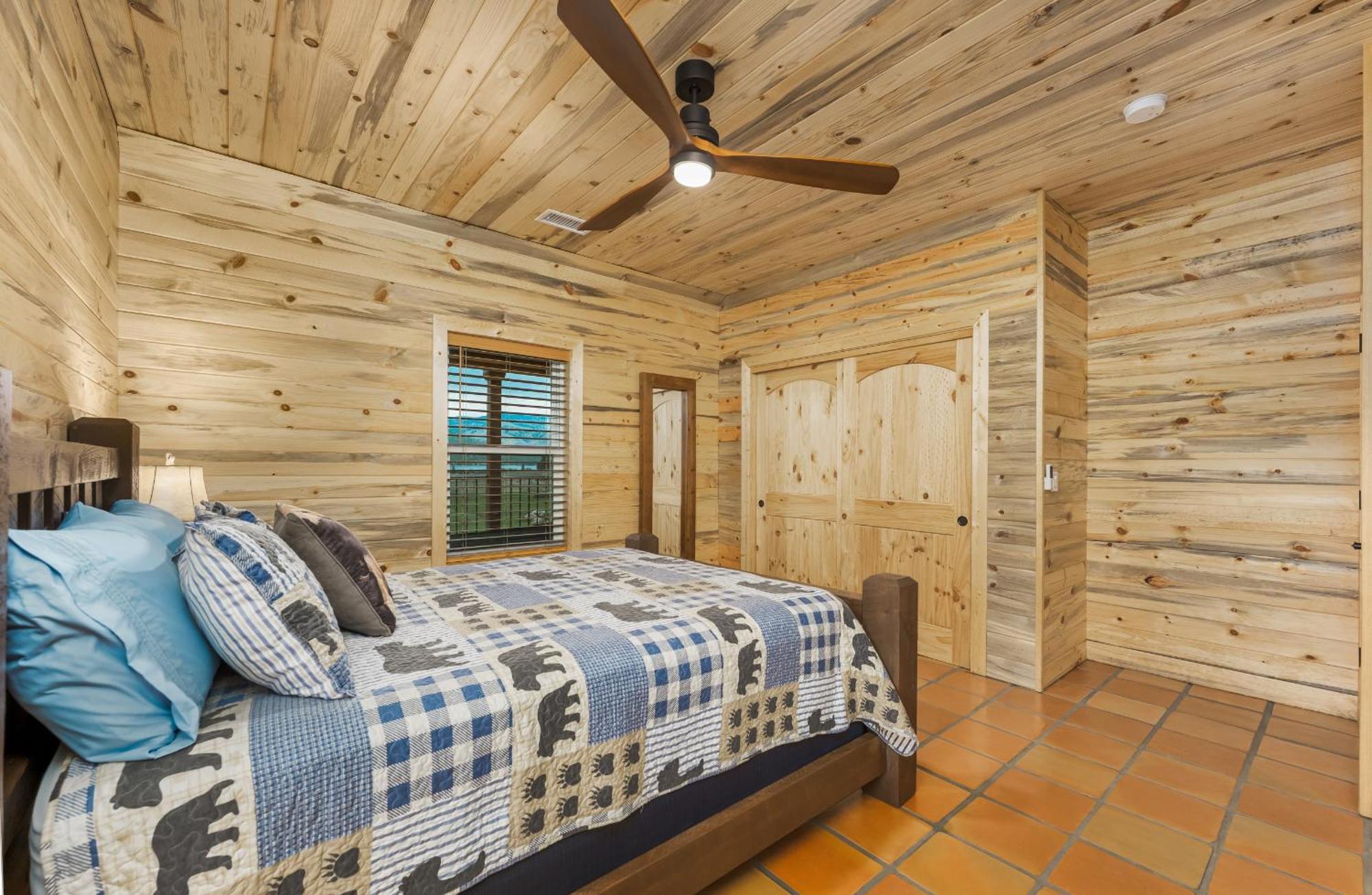 Bear Paw Lodge & Vacation Homes Vallecito エクステリア 写真