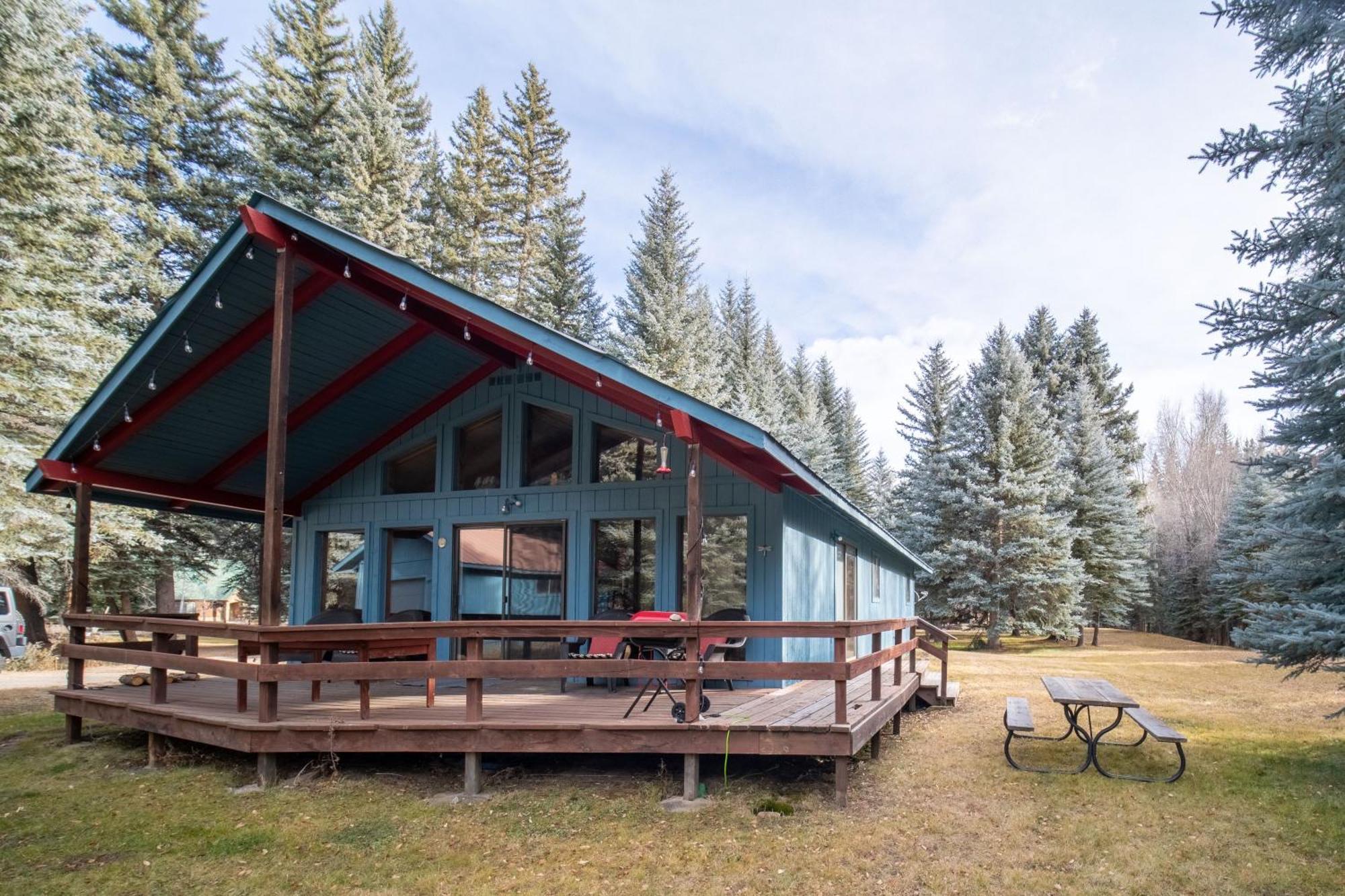 Bear Paw Lodge & Vacation Homes Vallecito エクステリア 写真