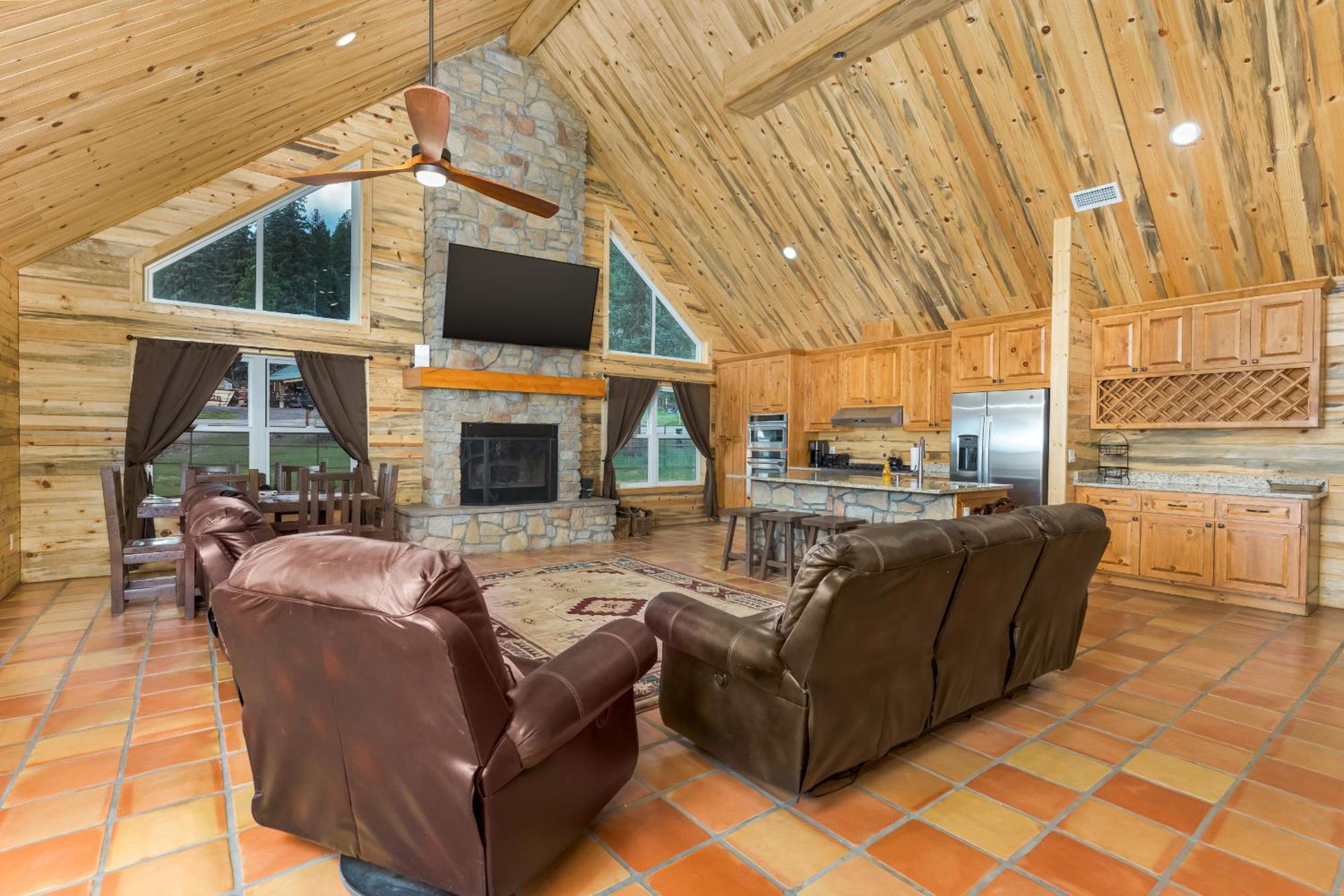 Bear Paw Lodge & Vacation Homes Vallecito エクステリア 写真